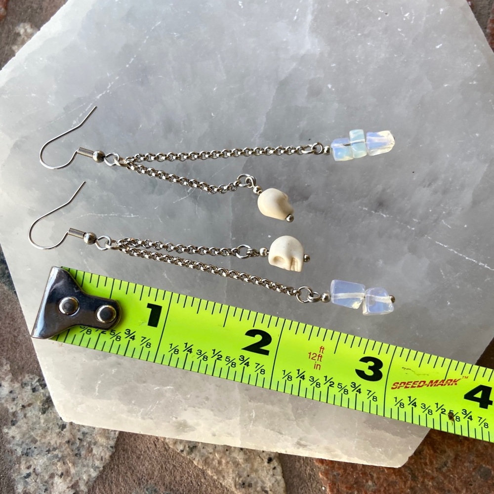 White Skull & opalite stainless steel earrings - Picture 10 of 15